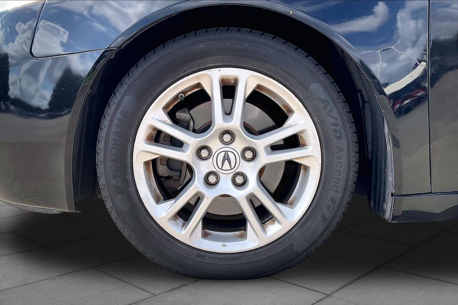 2010 Acura TL photo 9 of 31