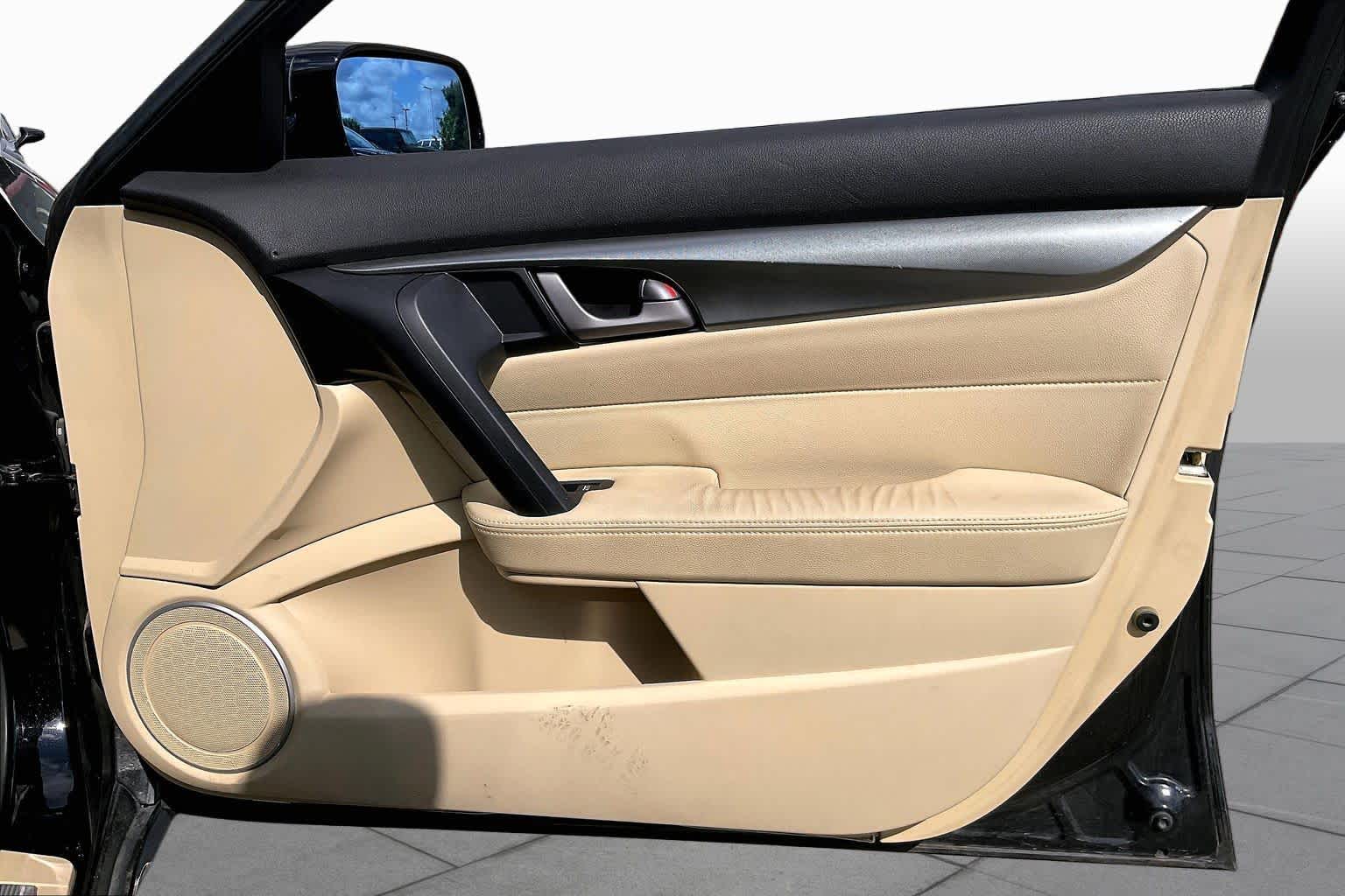 2010 Acura TL photo 20 of 31