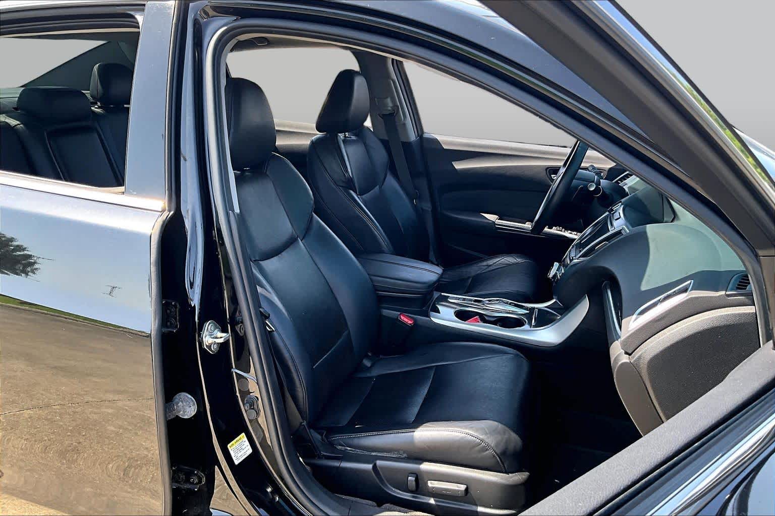 2015 Acura TLX V6 Tech Crystal Black Pearl at Lexus Southwest Houston
