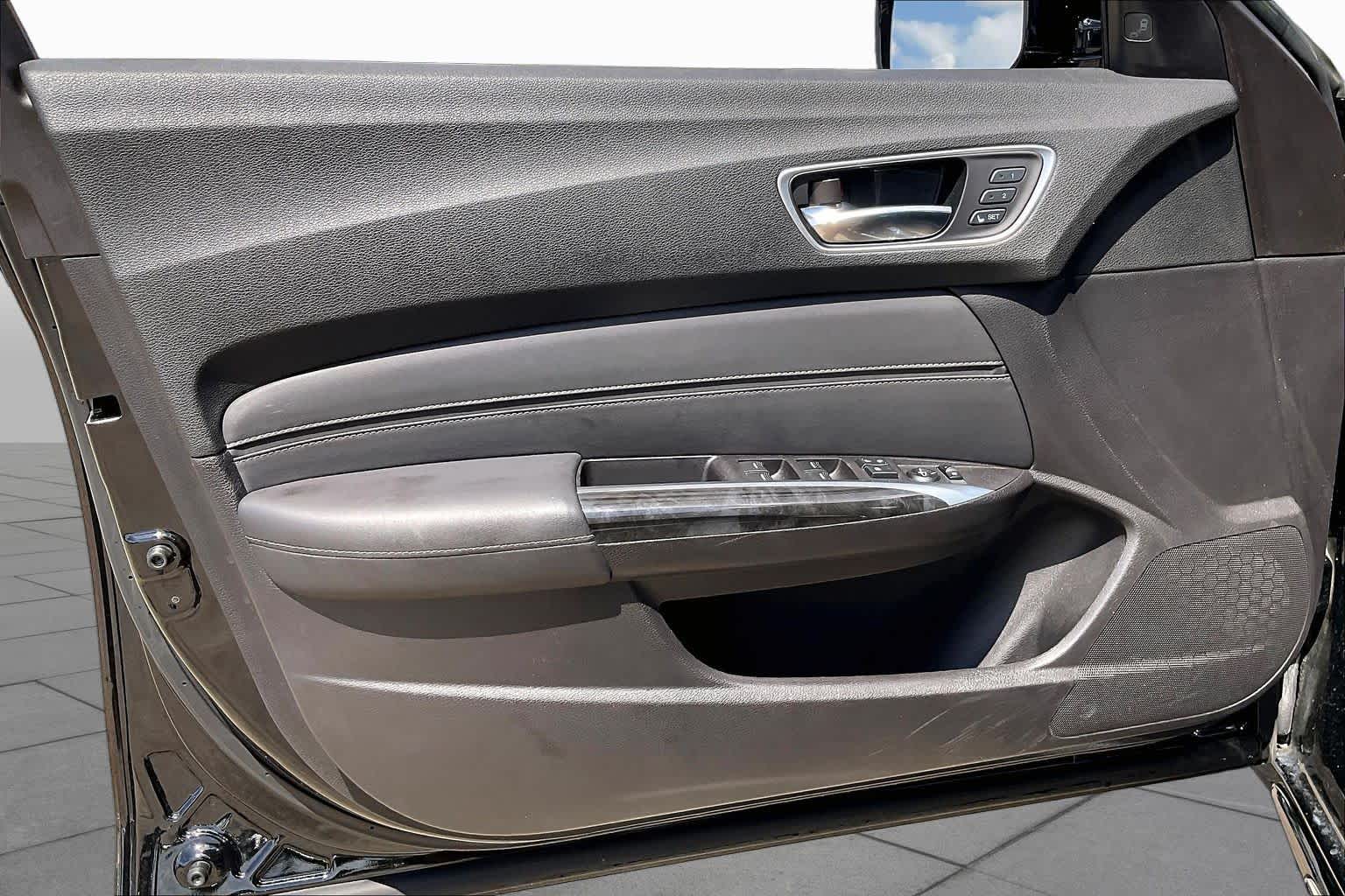 2018 Acura TLX w/Technology Pkg Crystal Black Pearl at Honda of Clear Lake