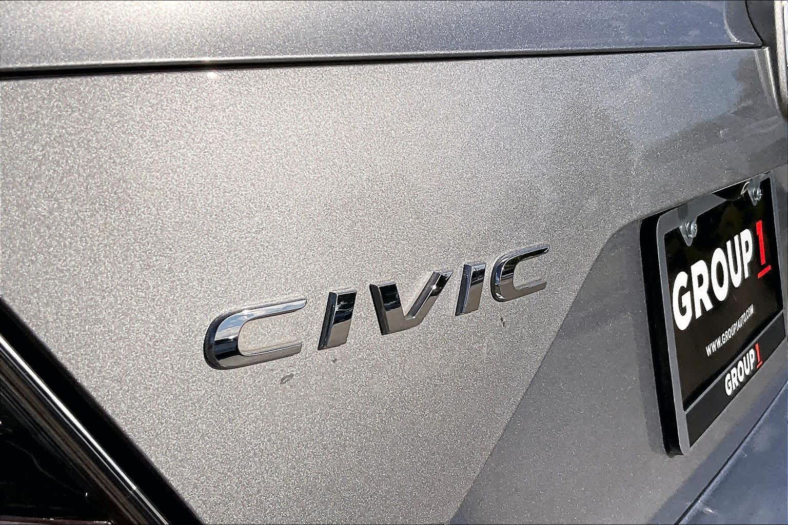 2017 Honda Civic Sedan photo 28 of 34