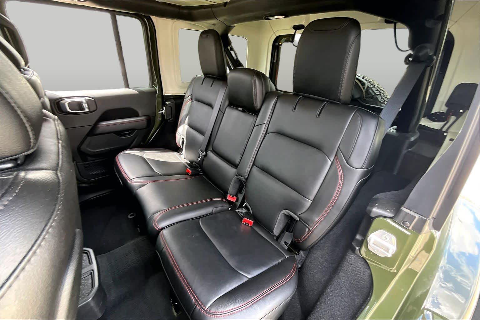 2023 Jeep Wrangler photo 19 of 35