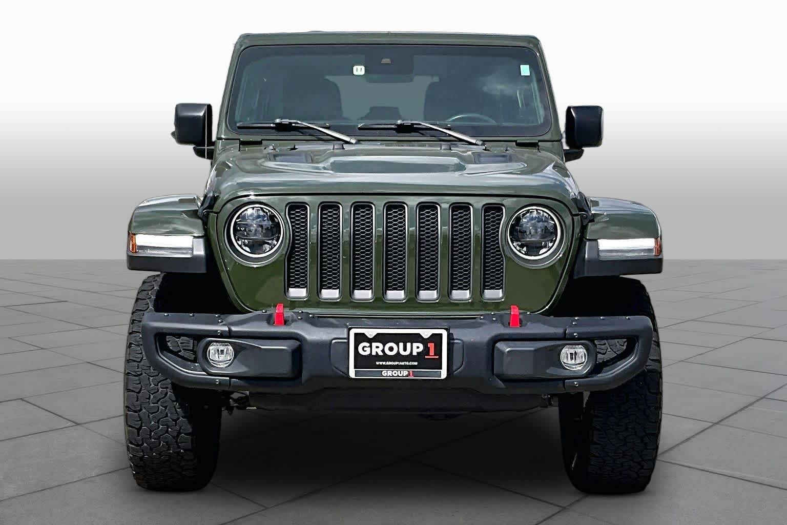 2023 Jeep Wrangler photo 4 of 35