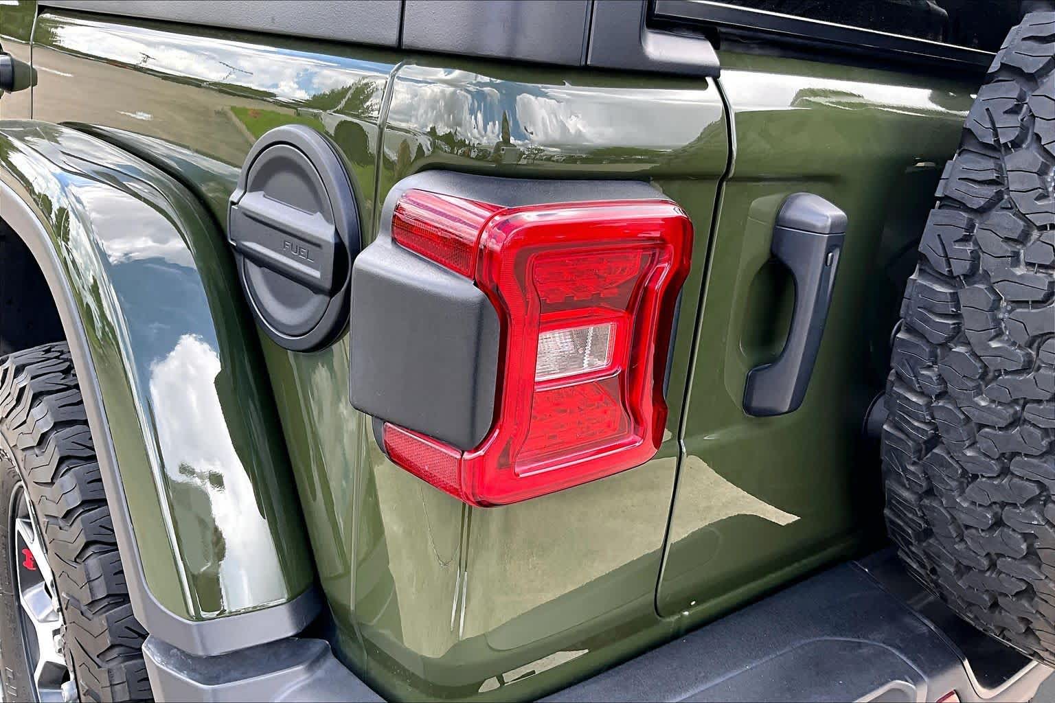2023 Jeep Wrangler photo 27 of 35