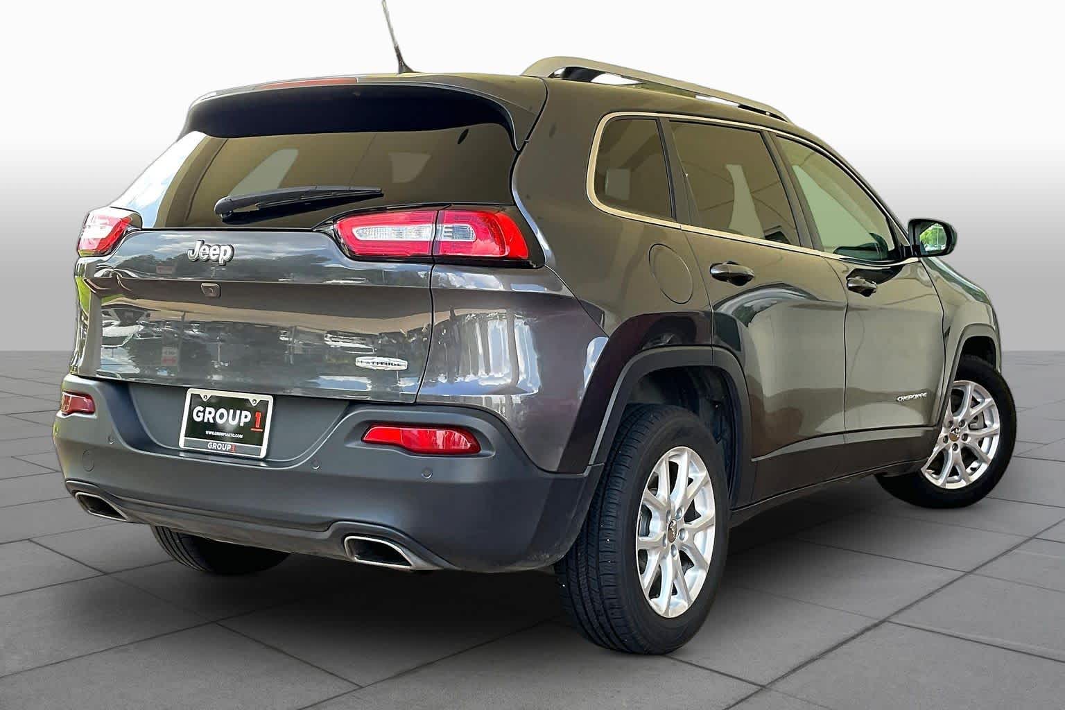 2015 Jeep Cherokee Latitude Granite Crystal Metallic Clearcoat at Texan GMC Buick