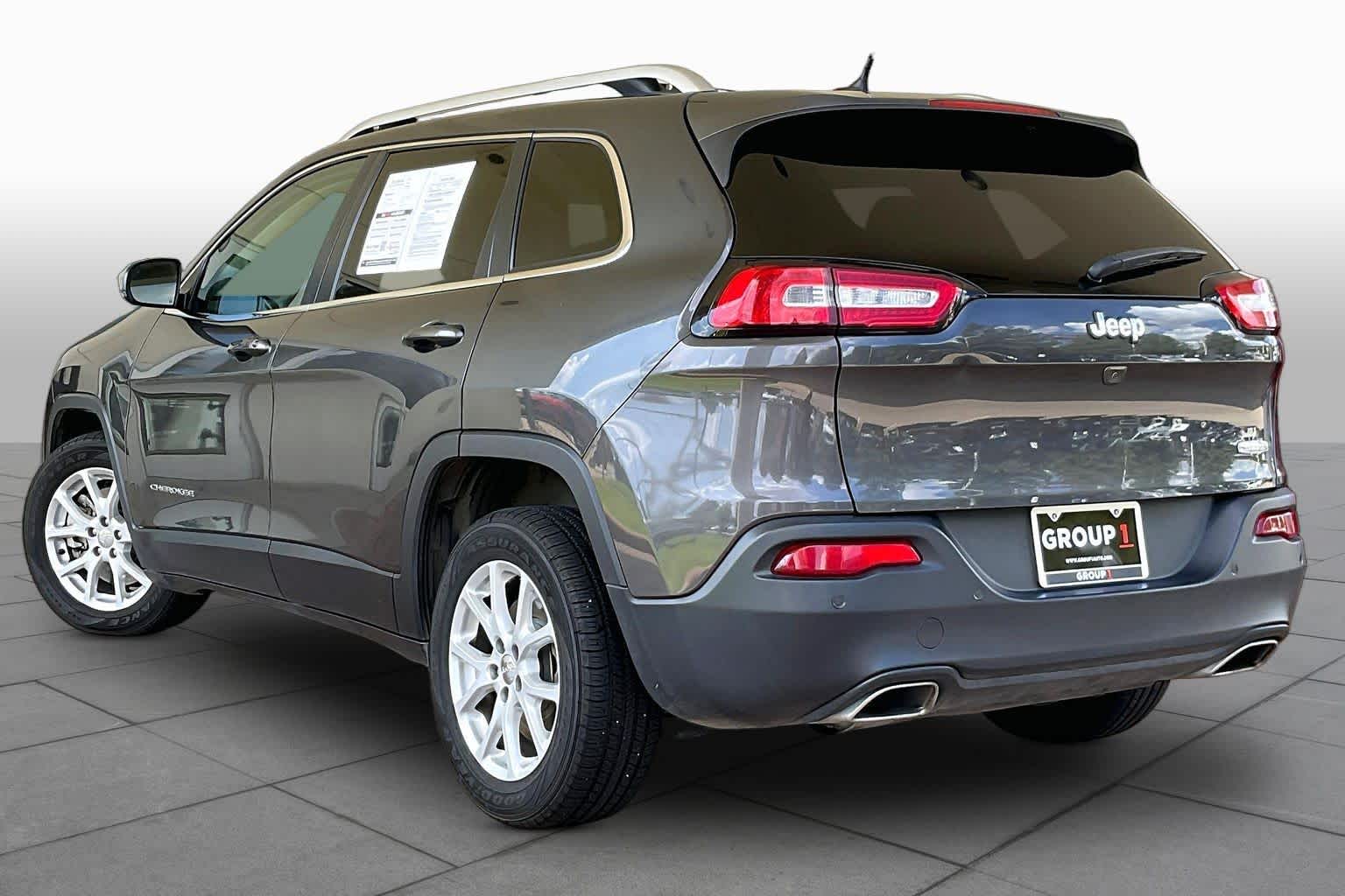 2015 Jeep Cherokee Latitude Granite Crystal Metallic Clearcoat at Texan GMC Buick