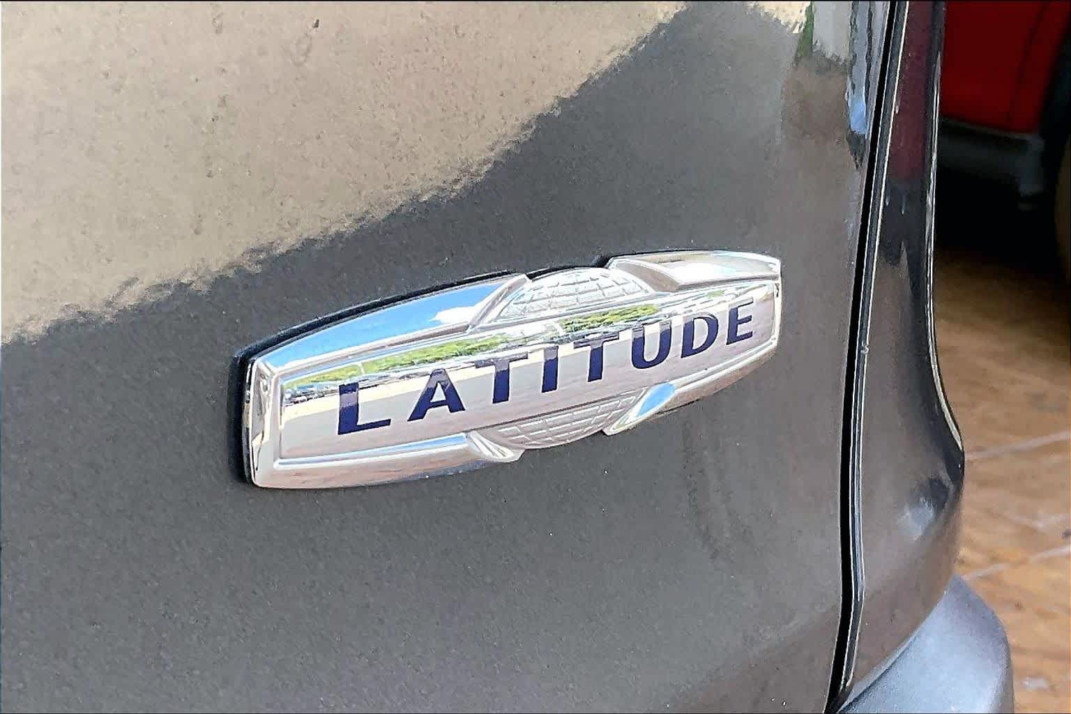 2015 Jeep Cherokee Latitude Granite Crystal Metallic Clearcoat at Texan GMC Buick