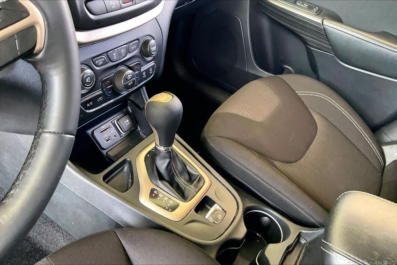 2015 Jeep Cherokee Latitude Granite Crystal Metallic Clearcoat at Texan GMC Buick