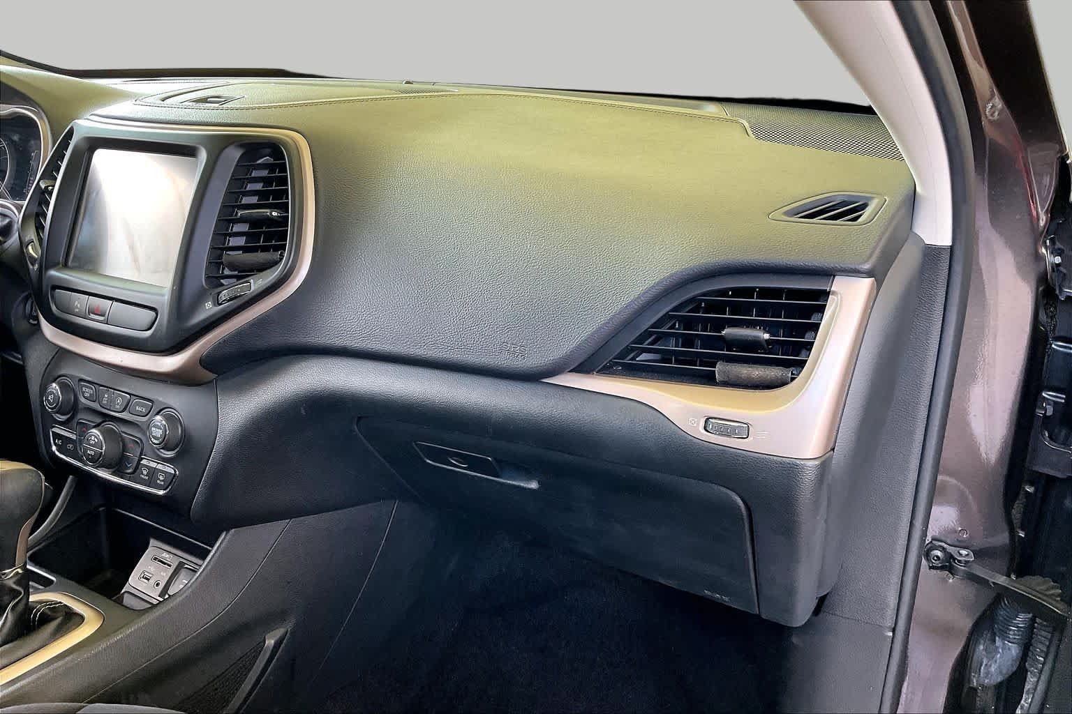2015 Jeep Cherokee Latitude Granite Crystal Metallic Clearcoat at Texan GMC Buick
