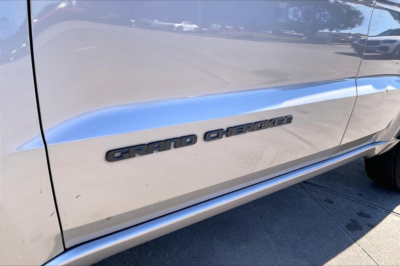 2019 Jeep Grand Cherokee Altitude Billet Silver Metallic Clearcoat at AutoNation Toyota Gulf Fwy