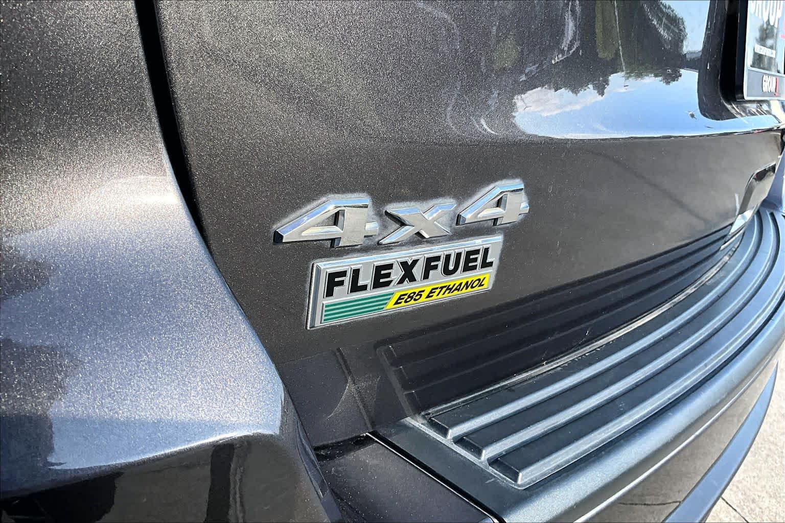 2015 Jeep Grand Cherokee Laredo Granite Crystal Metallic Clearcoat at Lexus Southwest Houston