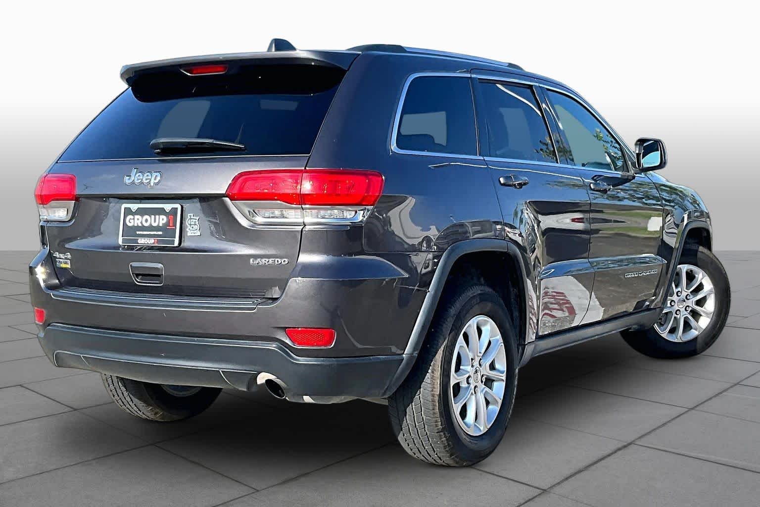 2015 Jeep Grand Cherokee Laredo Granite Crystal Metallic Clearcoat at Lexus Southwest Houston