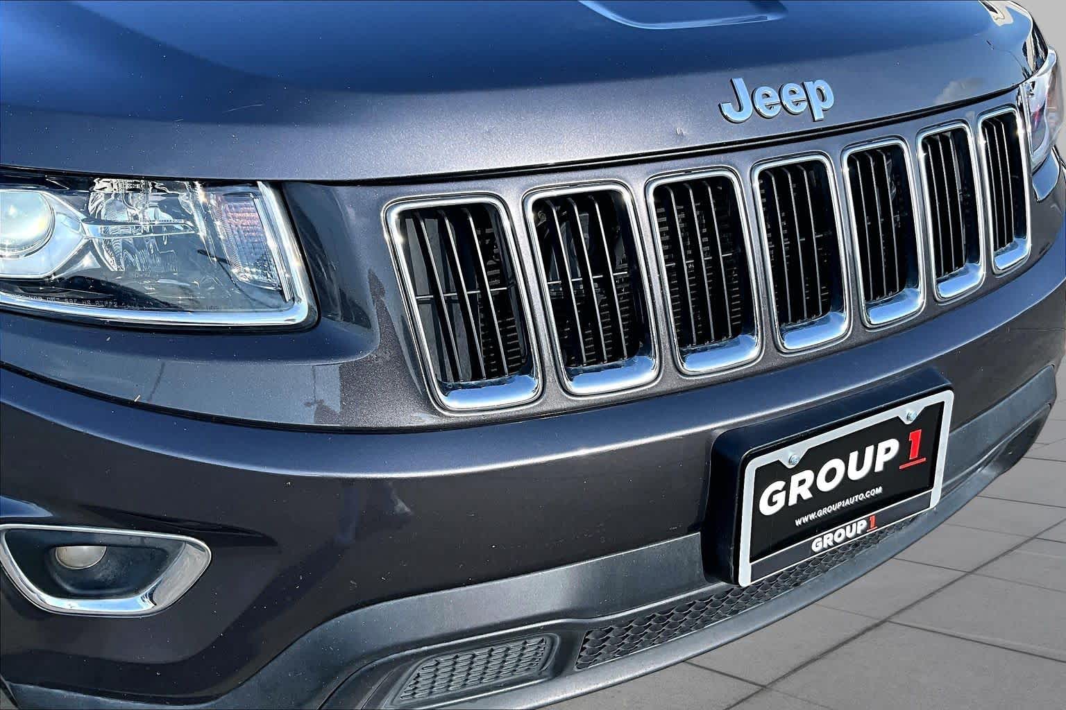 2015 Jeep Grand Cherokee Laredo Granite Crystal Metallic Clearcoat at Lexus Southwest Houston