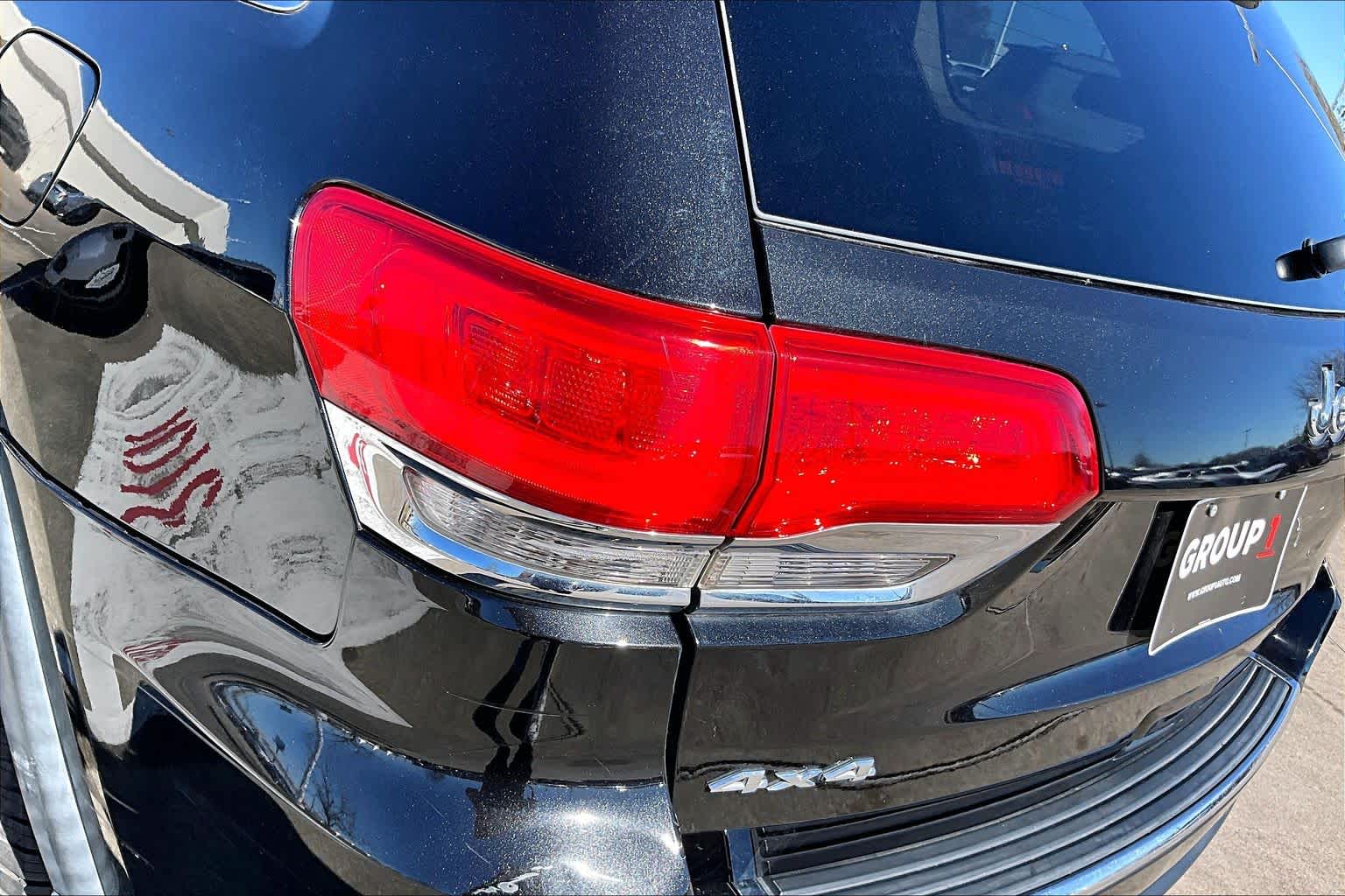 2015 Jeep Grand Cherokee Limited Brilliant Black Crystal Pearlcoat at Sterling McCall Acura