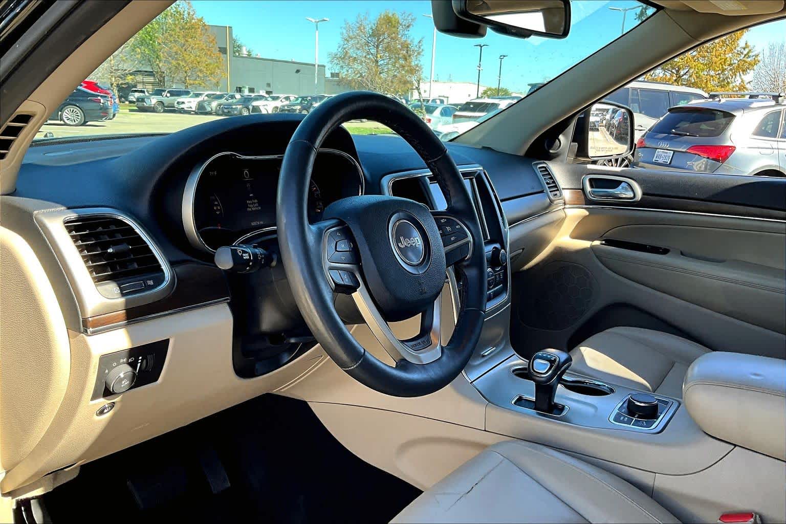 2015 Jeep Grand Cherokee Limited Brilliant Black Crystal Pearlcoat at Sterling McCall Acura