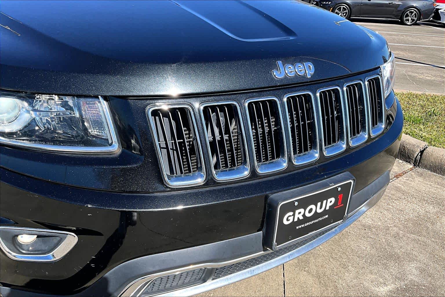 2015 Jeep Grand Cherokee Limited Brilliant Black Crystal Pearlcoat at Sterling McCall Acura