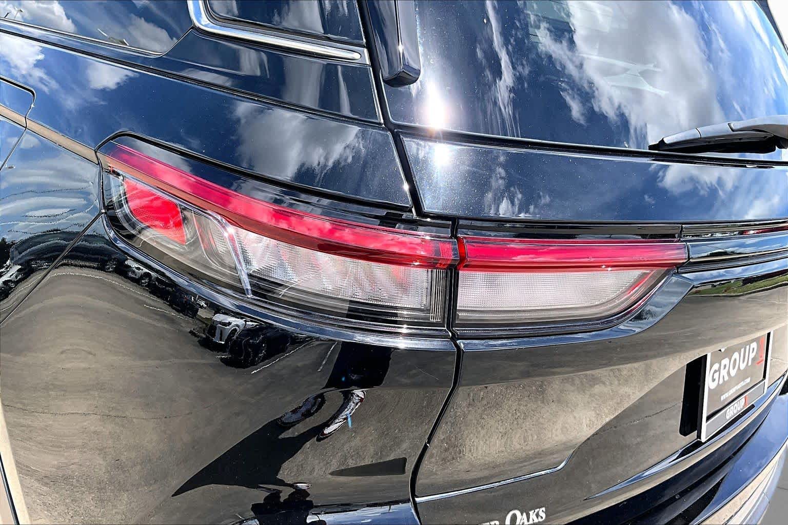 2022 Jeep Grand Cherokee Limited Diamond Black Crystal Pearlcoat at Tomball Chrysler Dodge Jeep Ram