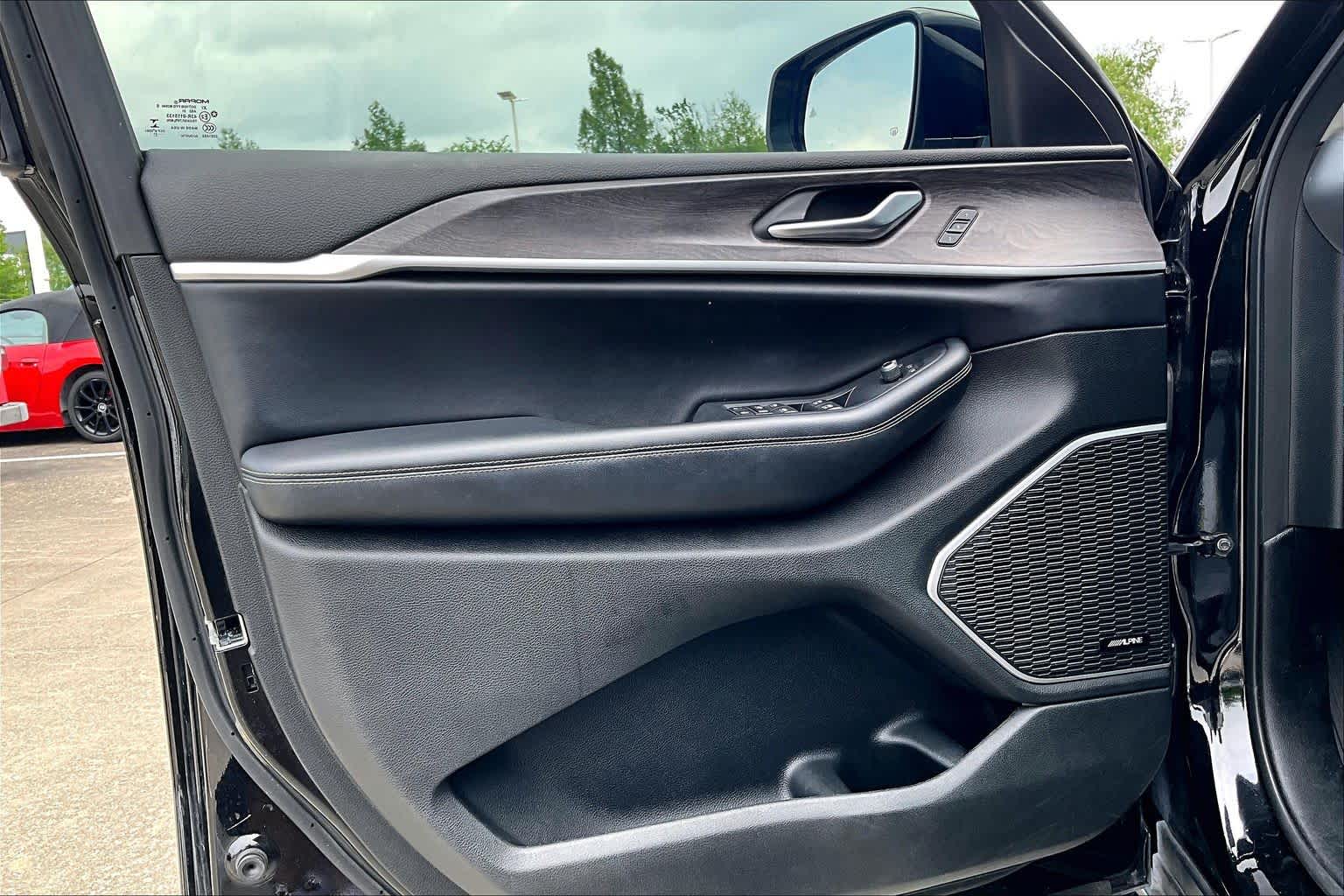 2021 Jeep Grand Cherokee L Limited Diamond Black Crystal Pearlcoat at AutoNation USA Katy