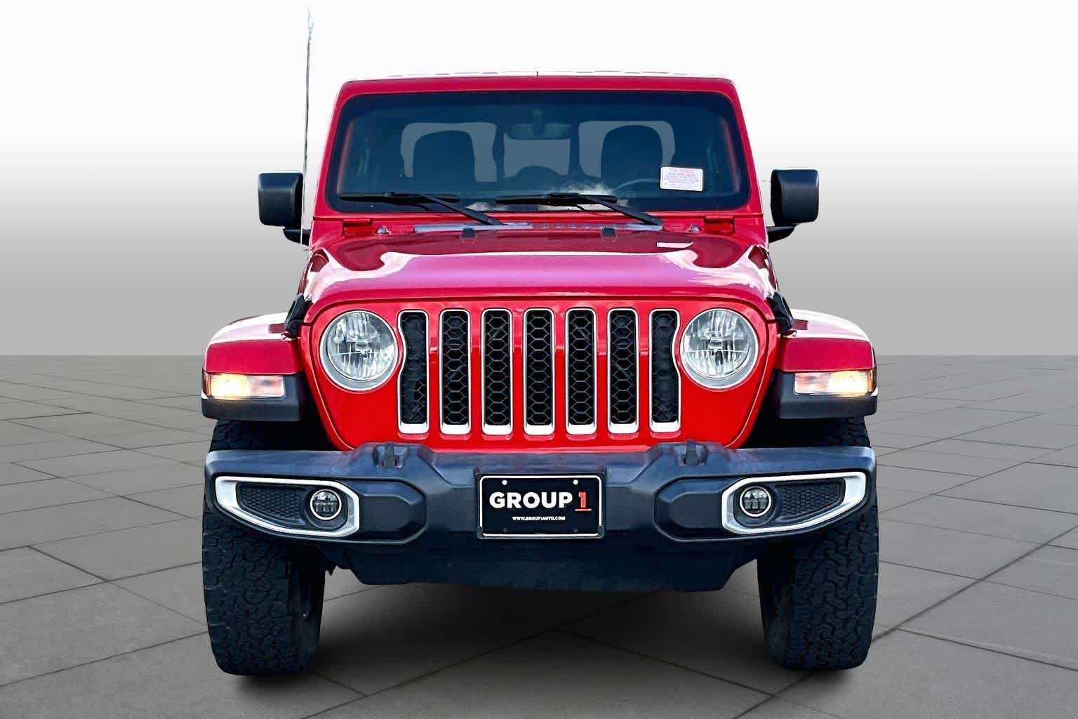 2022 Jeep Gladiator Overland Firecracker Red Clearcoat at AutoNation USA Katy