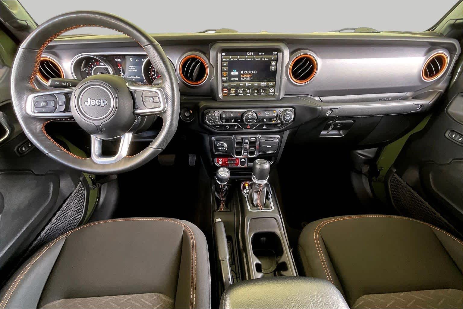 2022 Jeep Gladiator photo 14 of 35