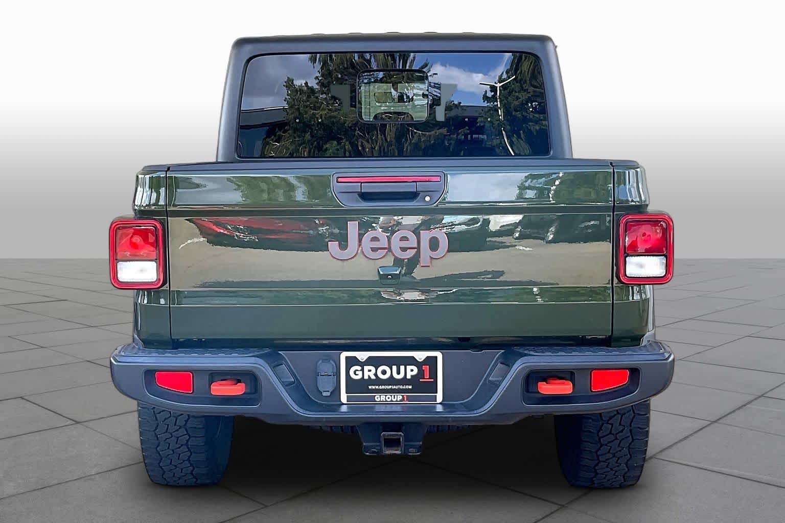 2022 Jeep Gladiator photo 5 of 35