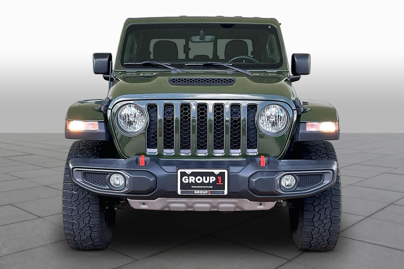 2022 Jeep Gladiator photo 4 of 35