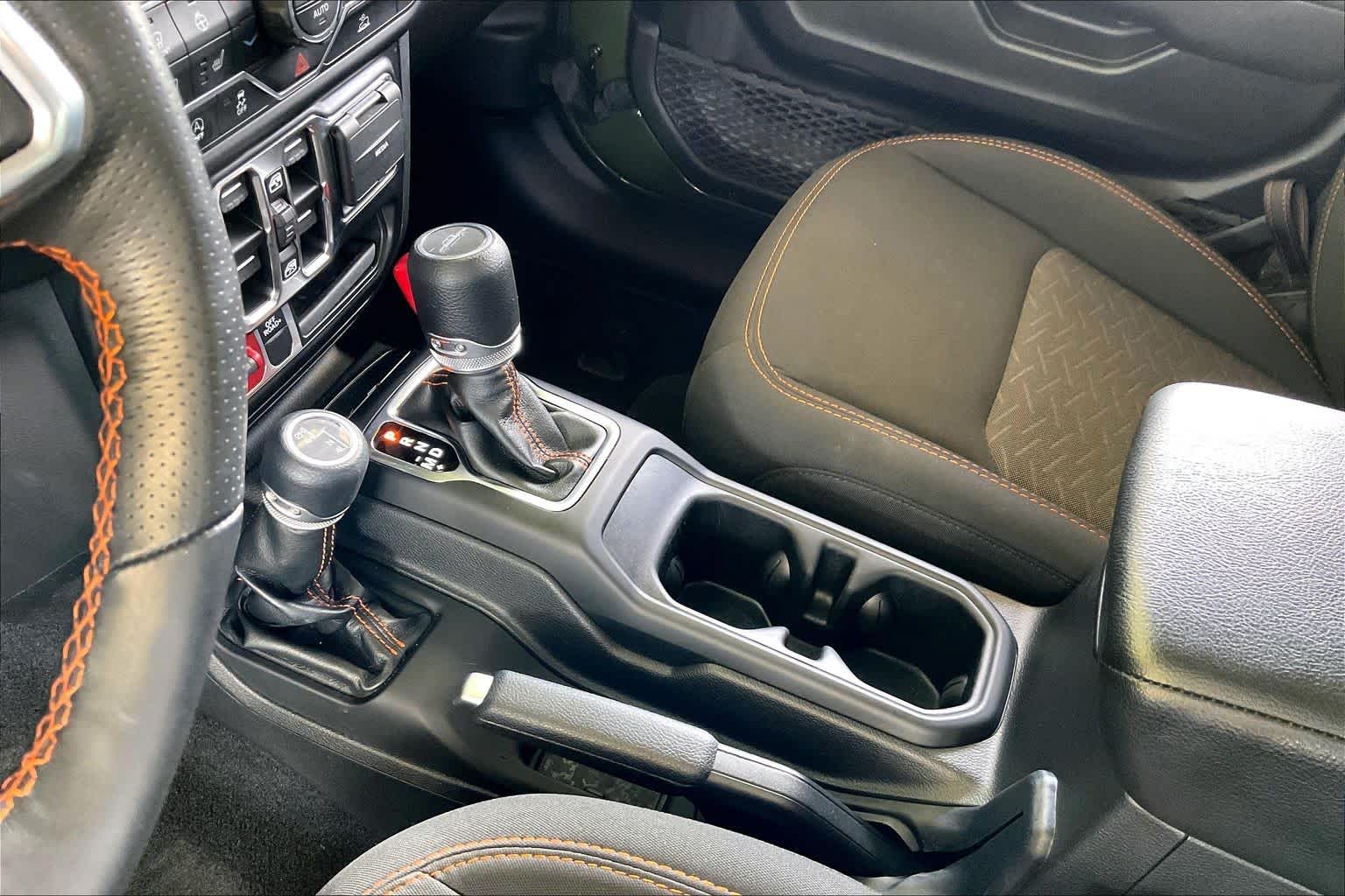2022 Jeep Gladiator photo 15 of 35