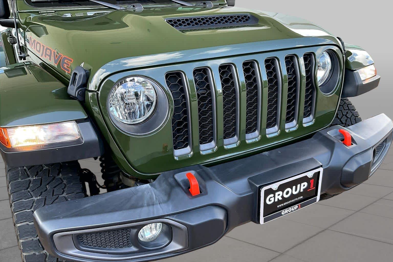 2022 Jeep Gladiator photo 28 of 35