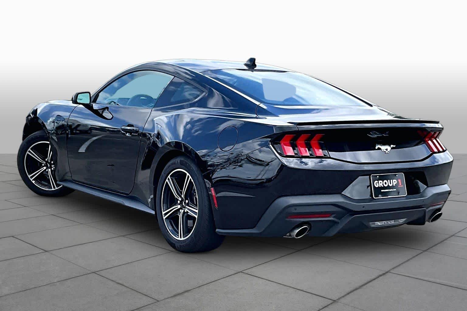 2025 Ford Mustang EcoBoost Premium - 9