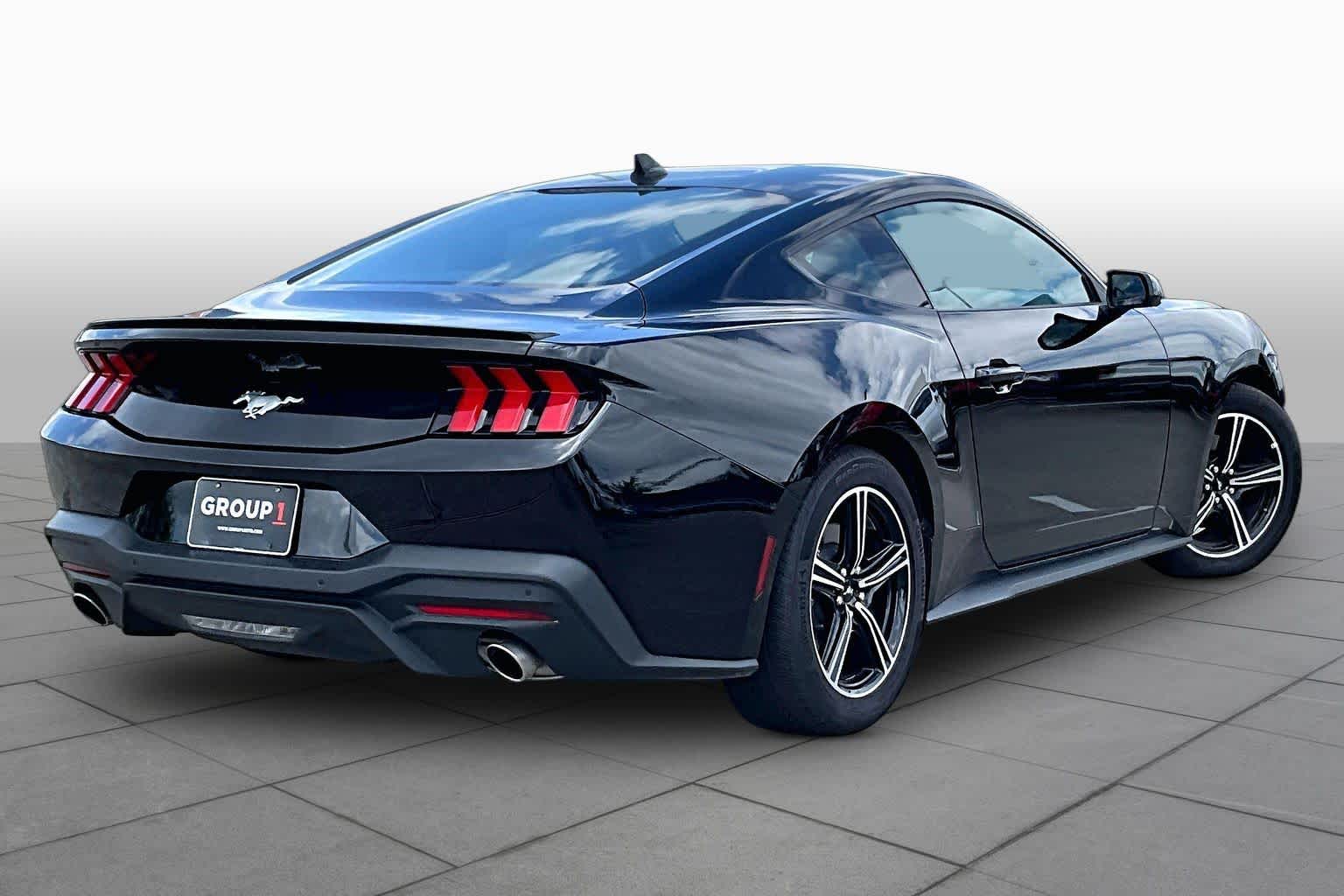 2025 Ford Mustang EcoBoost Premium - 10