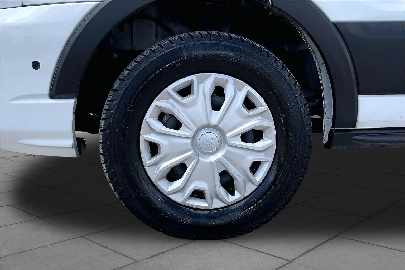 2025 Ford Transit Passenger Wagon XLT Oxford White at Mac Haik Ford