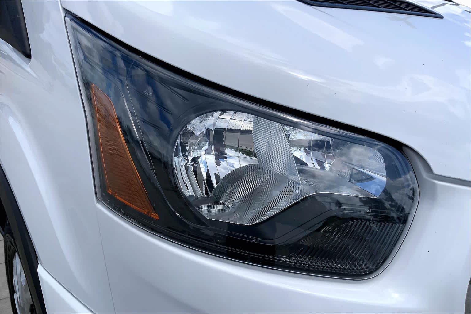 2025 Ford Transit Passenger Wagon XLT Oxford White at Mac Haik Ford