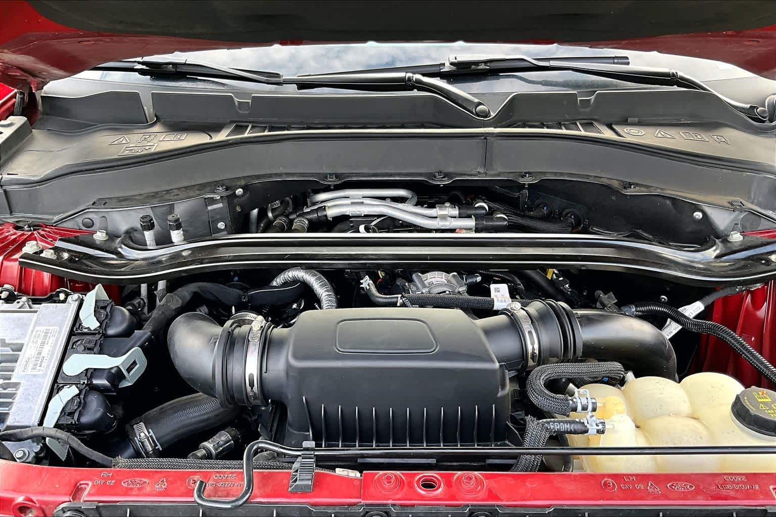 2020 Ford Explorer photo 29 of 34