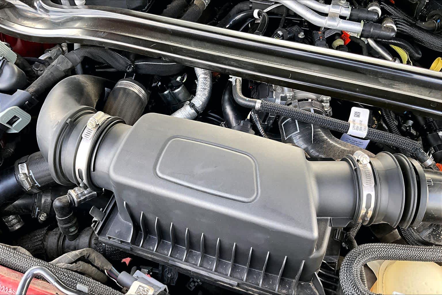 2020 Ford Explorer photo 30 of 34