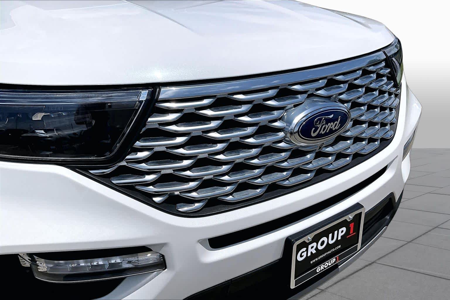 2023 Ford Explorer Platinum Star White Metallic Tri-Coat at Group 1 GMC Buick South