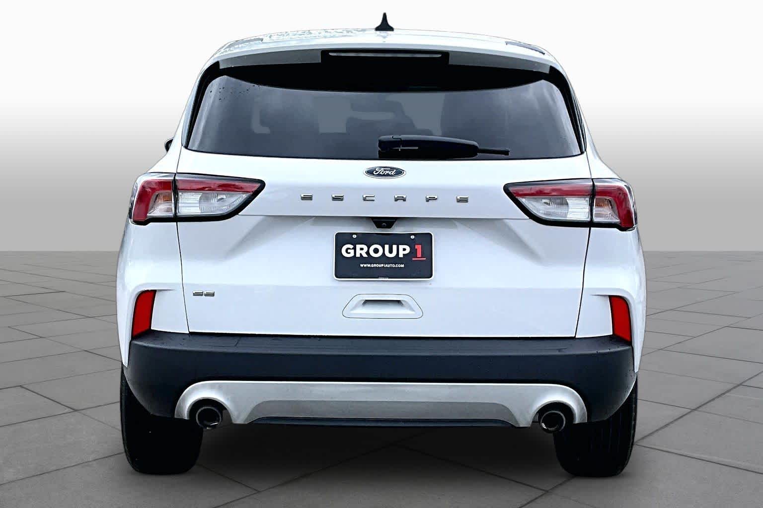 2021 Ford Escape SE Oxford White at Mac Haik Ford