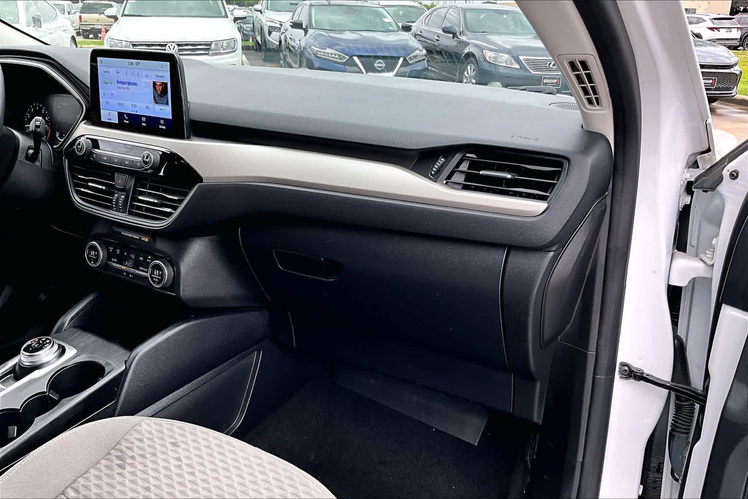 2021 Ford Escape SE Oxford White at Mac Haik Ford