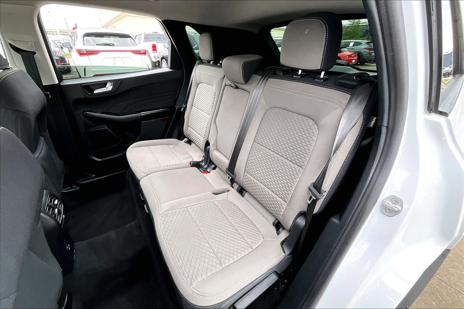2021 Ford Escape SE Oxford White at Mac Haik Ford