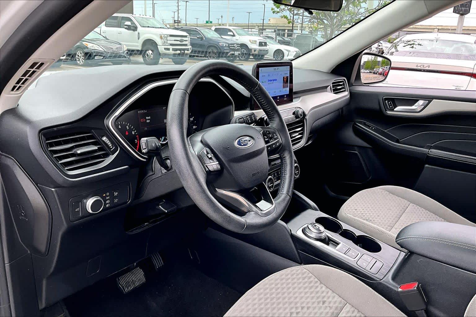 2021 Ford Escape SE Oxford White at Mac Haik Ford
