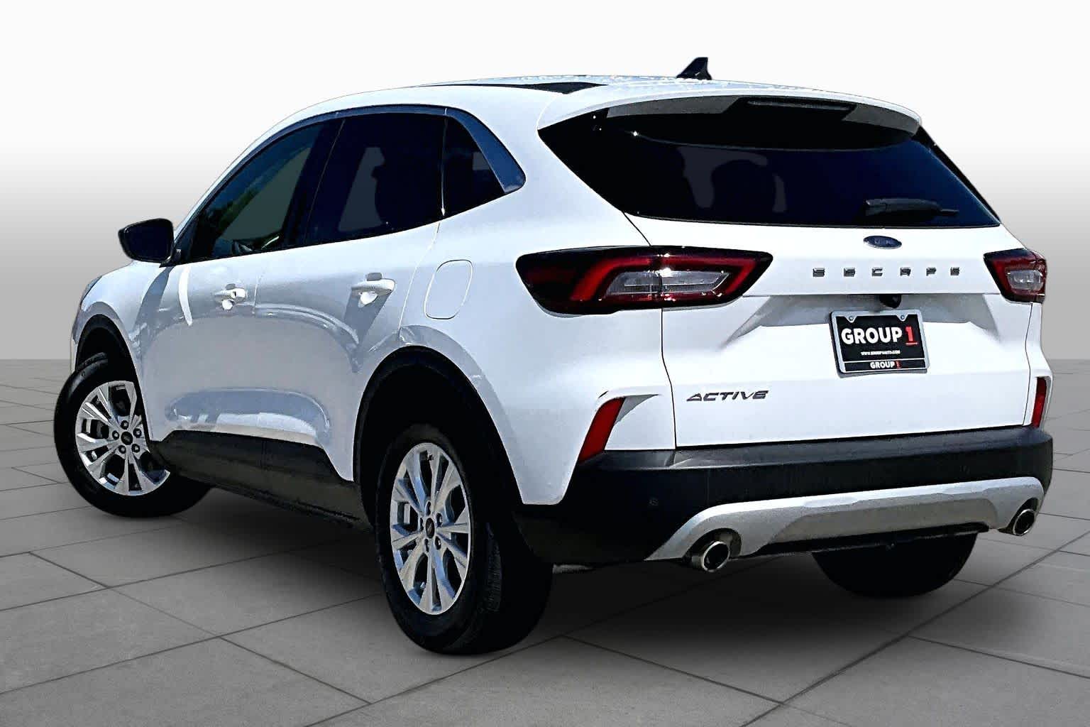 2023 Ford Escape Active Oxford White at Beck & Masten Kia
