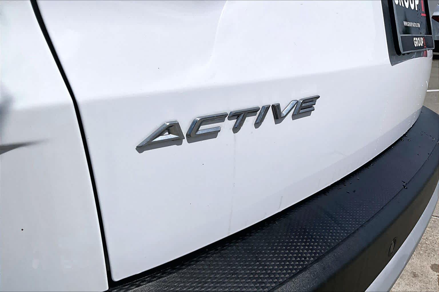 2023 Ford Escape Active Oxford White at Beck & Masten Kia