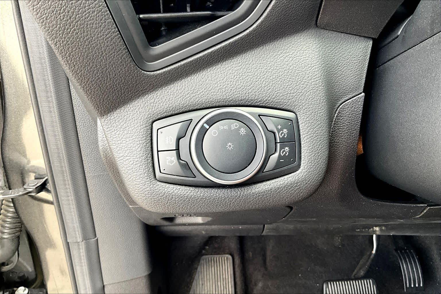2016 Ford Escape SE Magnetic at Baytown Ford