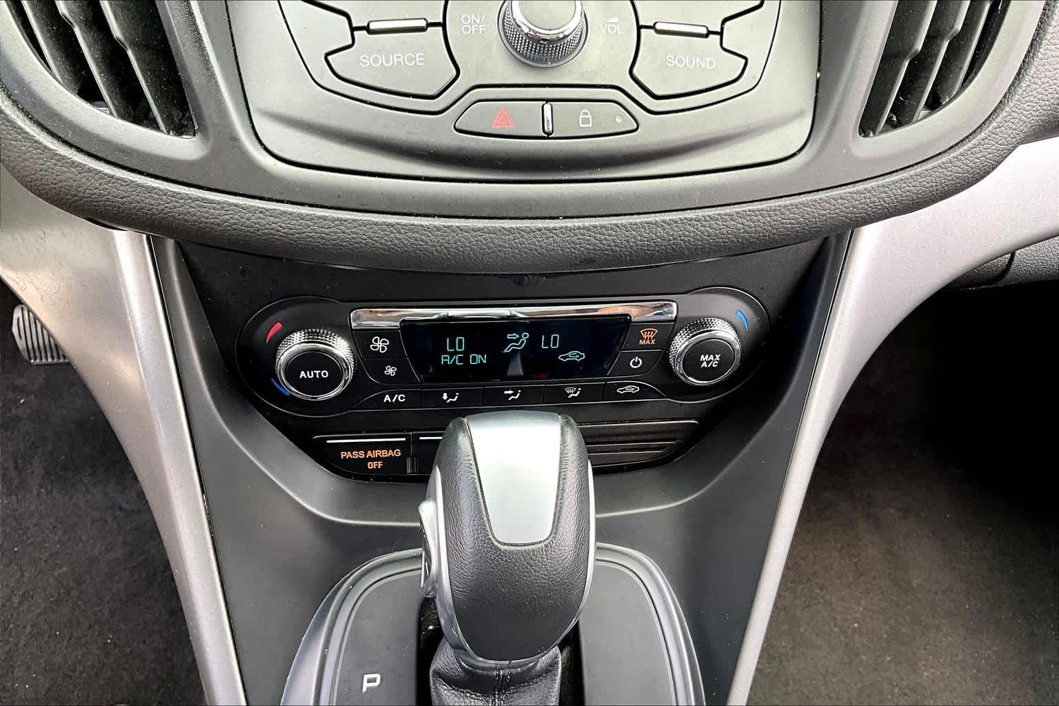 2016 Ford Escape SE Magnetic at Baytown Ford