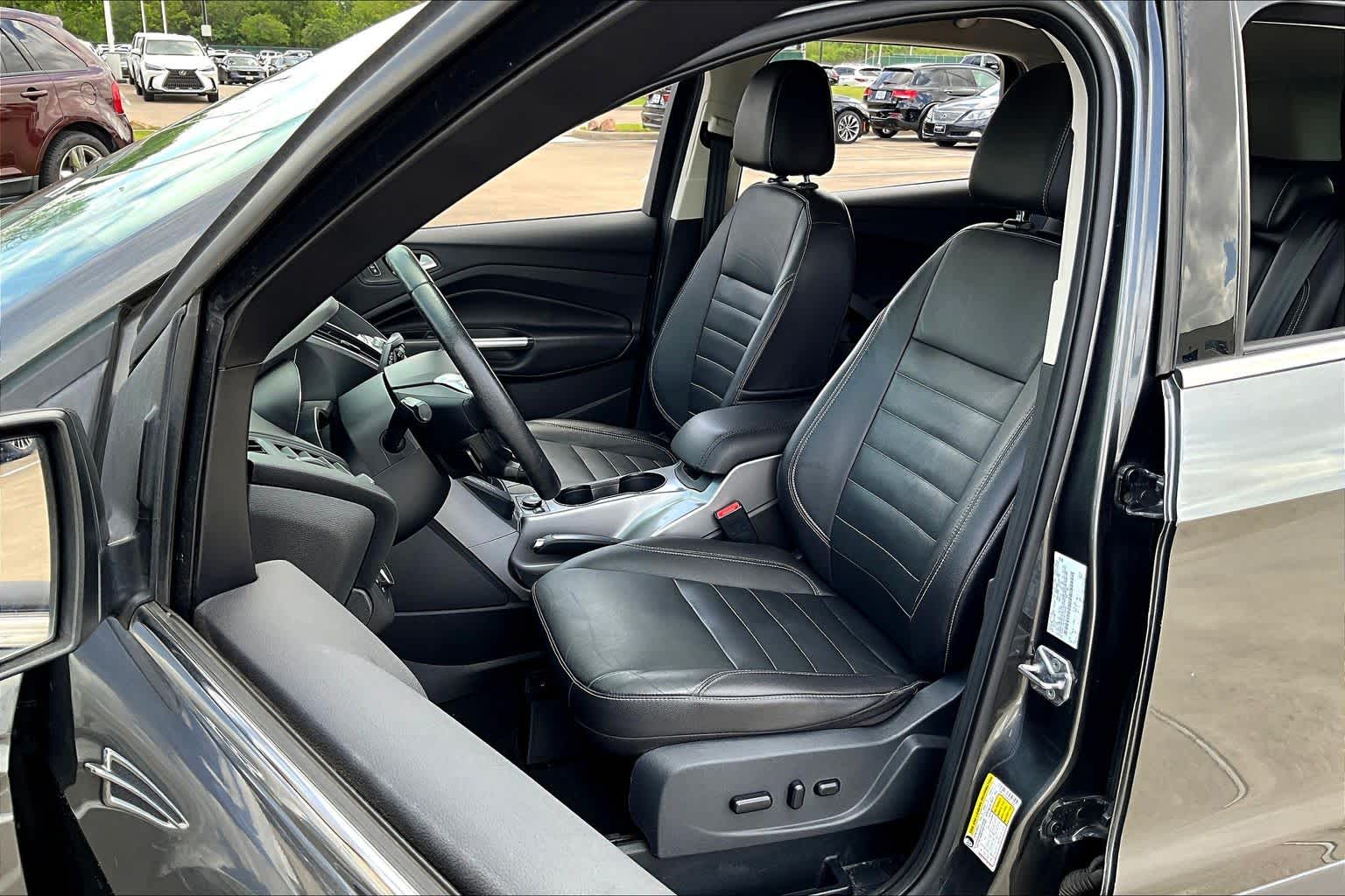 2016 Ford Escape SE Magnetic at Baytown Ford