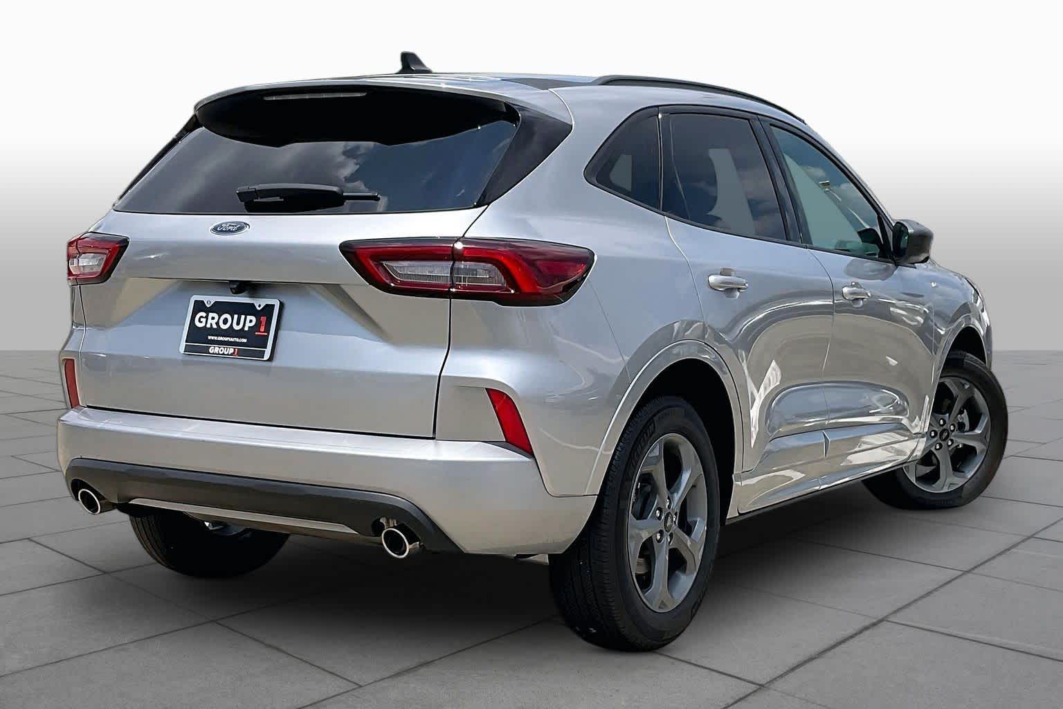 2023 Ford Escape ST-Line - 11