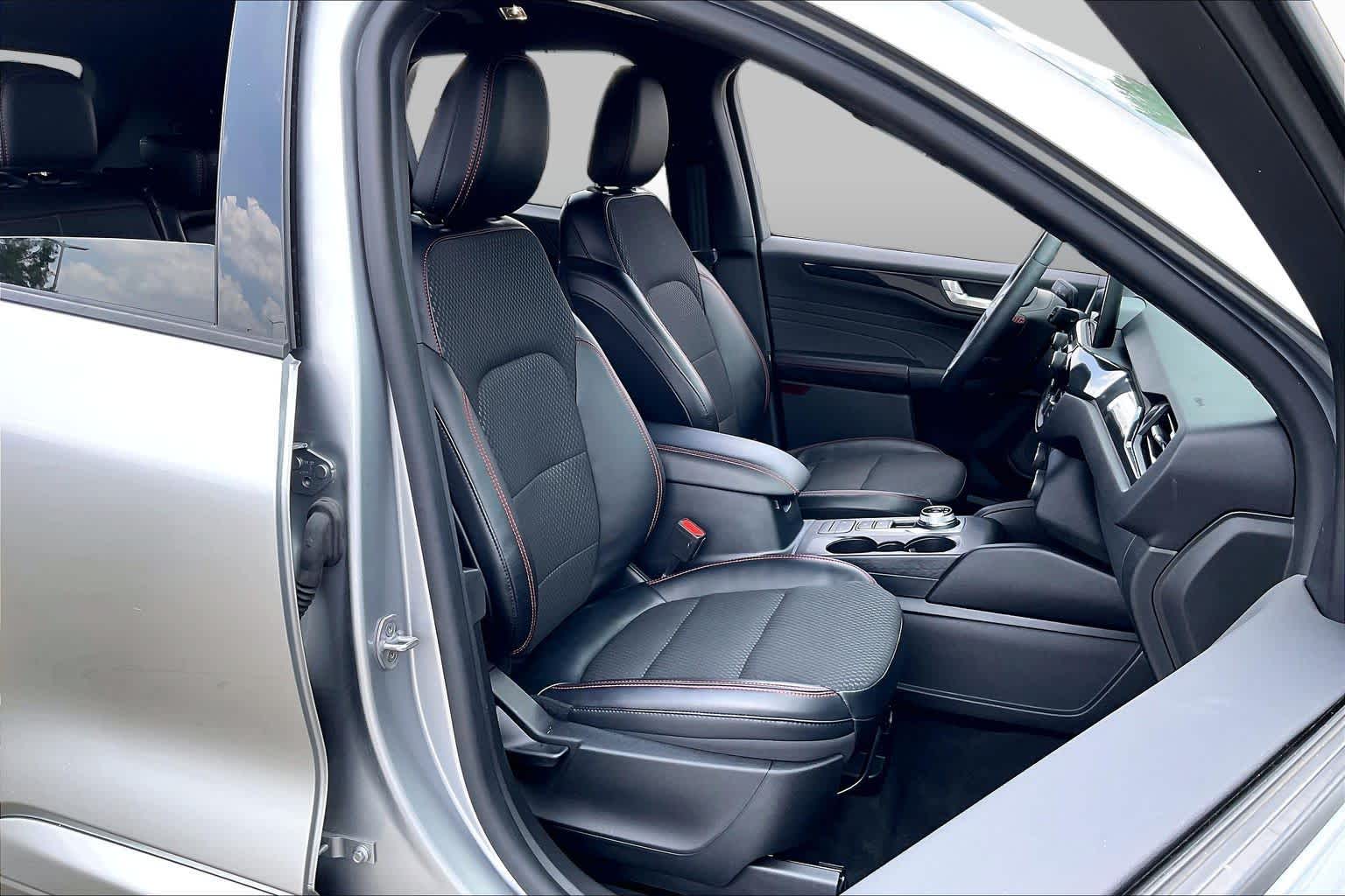2023 Ford Escape ST-Line - 7