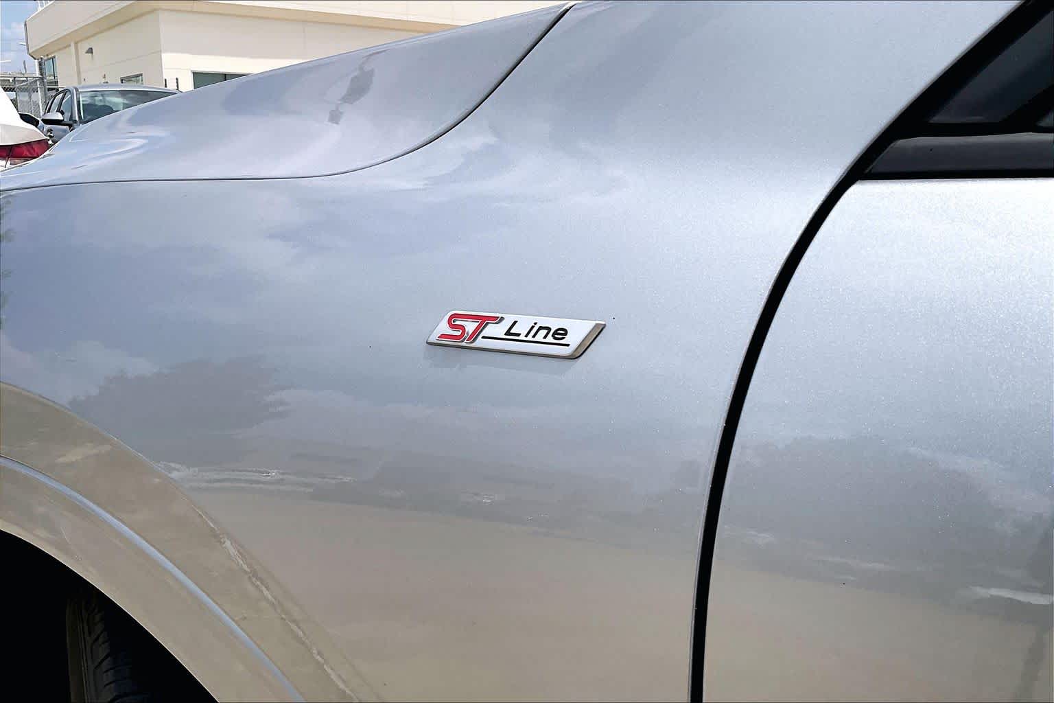 2023 Ford Escape ST-Line - 8