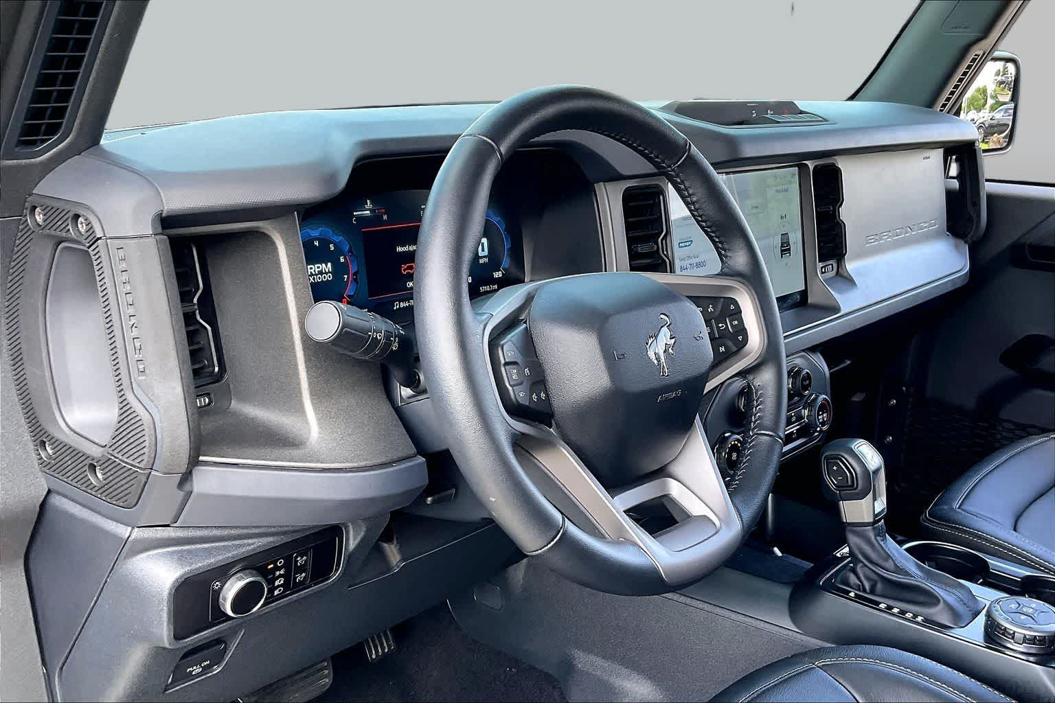 2025 Ford Bronco Big Bend Oxford White at Group 1 GMC Buick South
