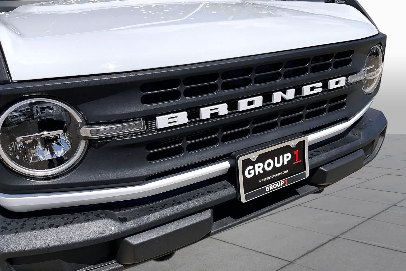 2025 Ford Bronco Big Bend Oxford White at Group 1 GMC Buick South