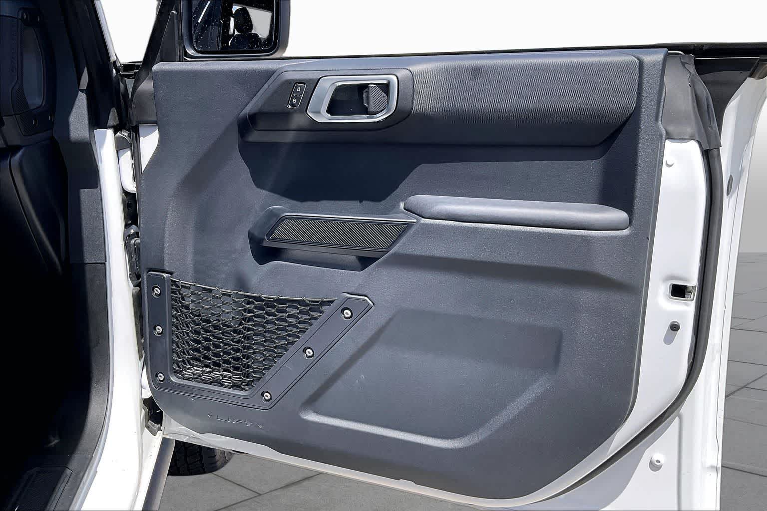 2025 Ford Bronco Big Bend Oxford White at Group 1 GMC Buick South